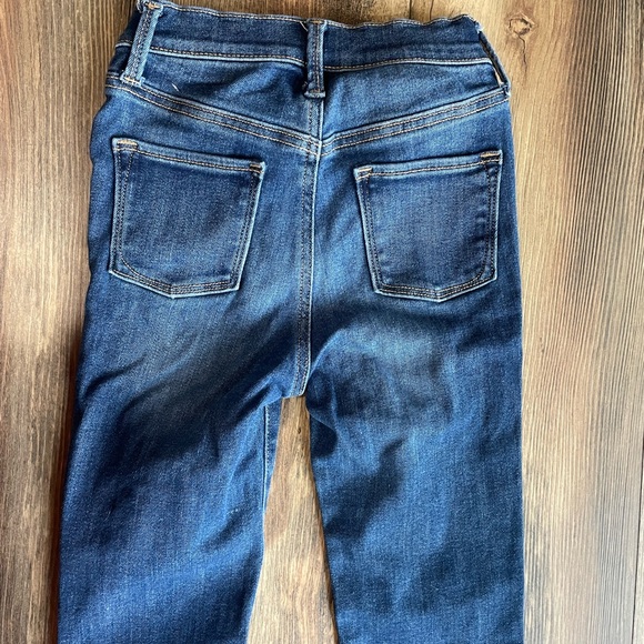 Girls Old Navy jeans, size 8 - Picture 3 of 4